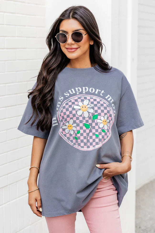 MOMS SUPPORT MOMS GREY COMFORT COLOR GRAPHIC TEE